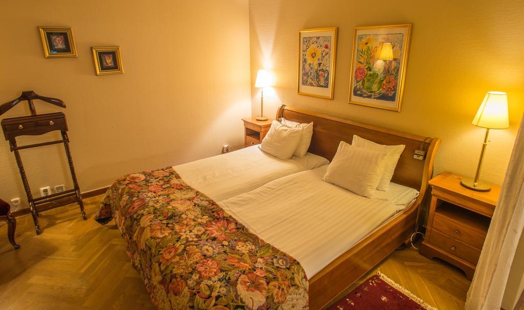 Hotel De Geer Finspang Ngoại thất bức ảnh